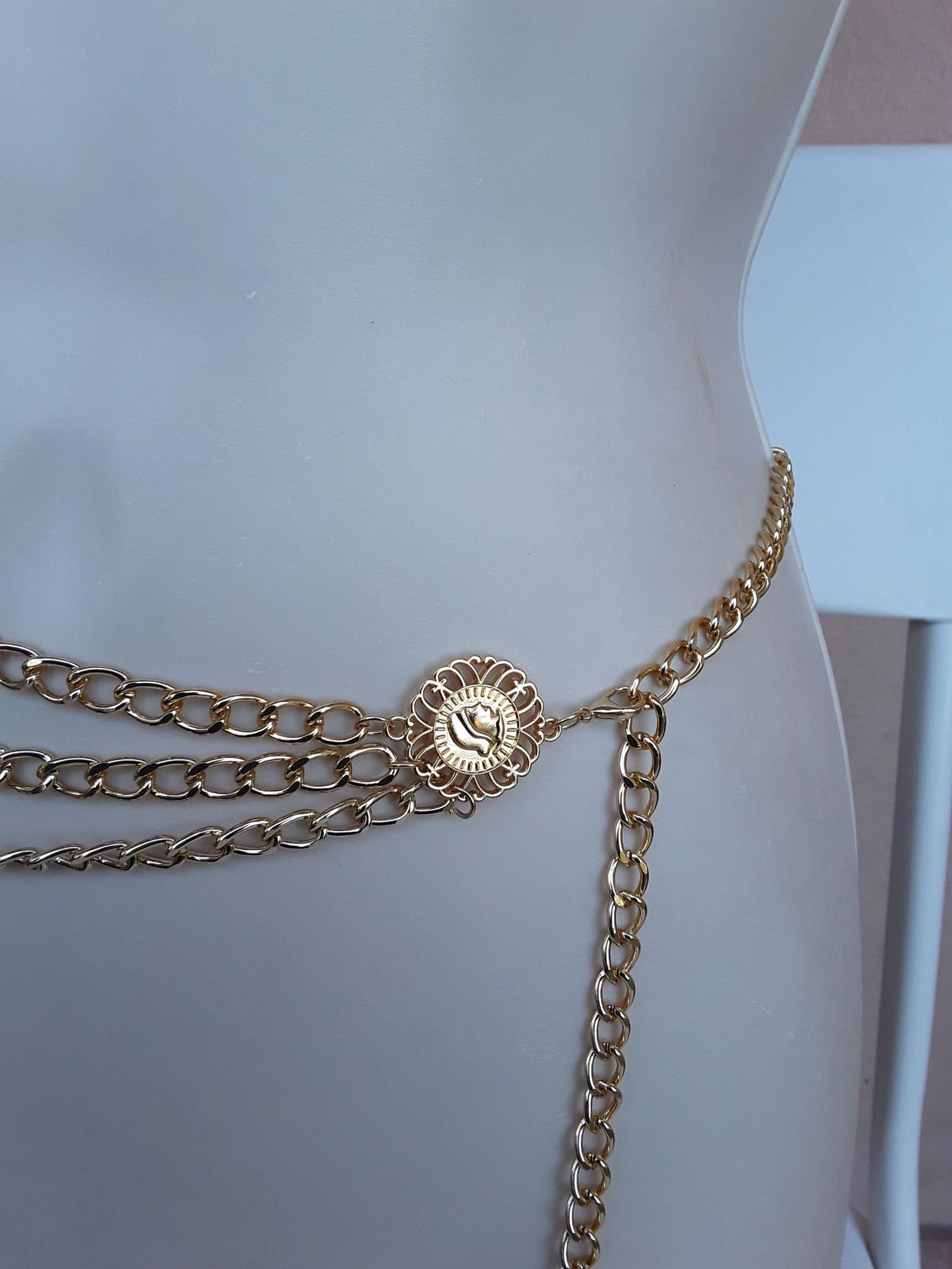 Body jewelry chain belt – photo 2